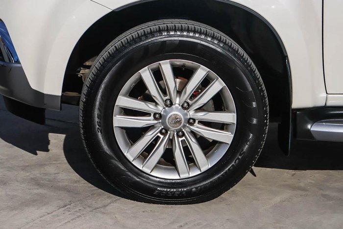 2017 Isuzu MU-X LS-T
