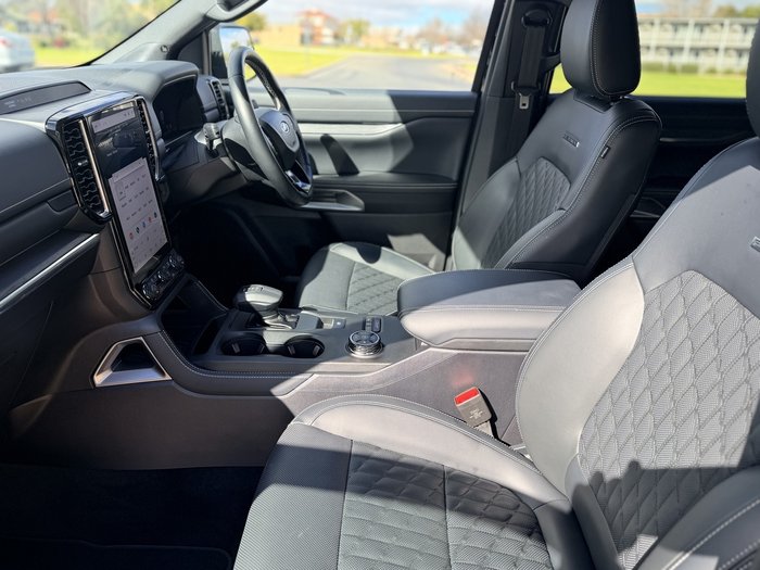 2026 Ford Everest Platinum
