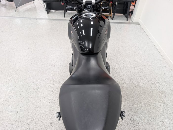 2024 Triumph TRIDENT 660 Black