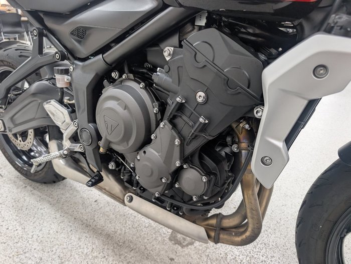 2024 Triumph TRIDENT 660 Black