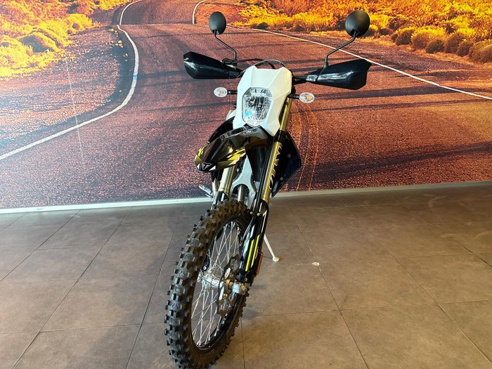 2026 Triumph TF 450-E Off Road Black
