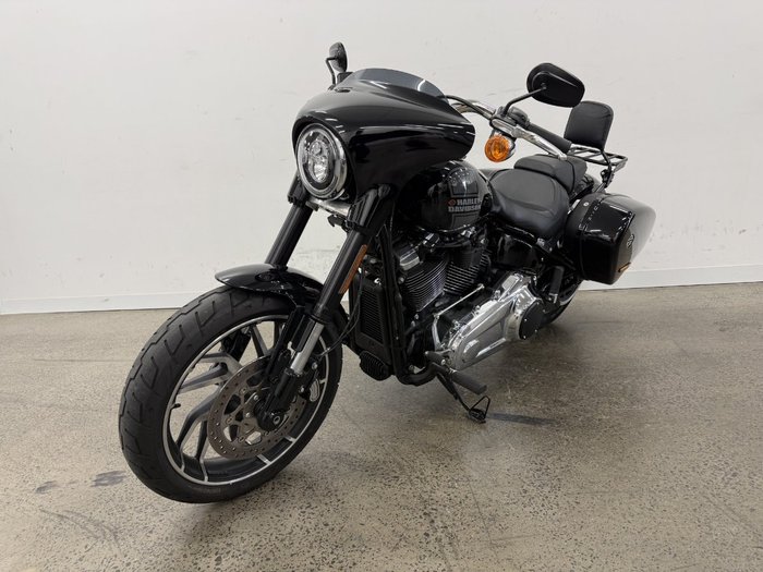 2021 HARLEY-DAVIDSON FLSB SPORT GLIDE Black