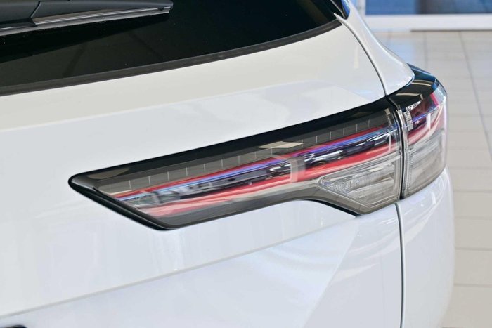 2025 Mitsubishi Outlander LS