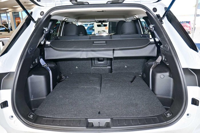 2025 Mitsubishi Outlander LS