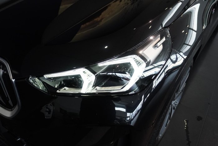 2023 BMW iX1 xDrive30 M Sport