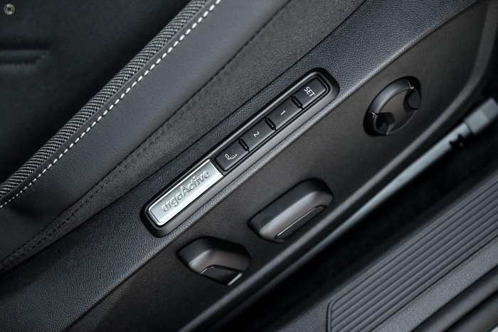 2026 Volkswagen Golf 110TSI Style