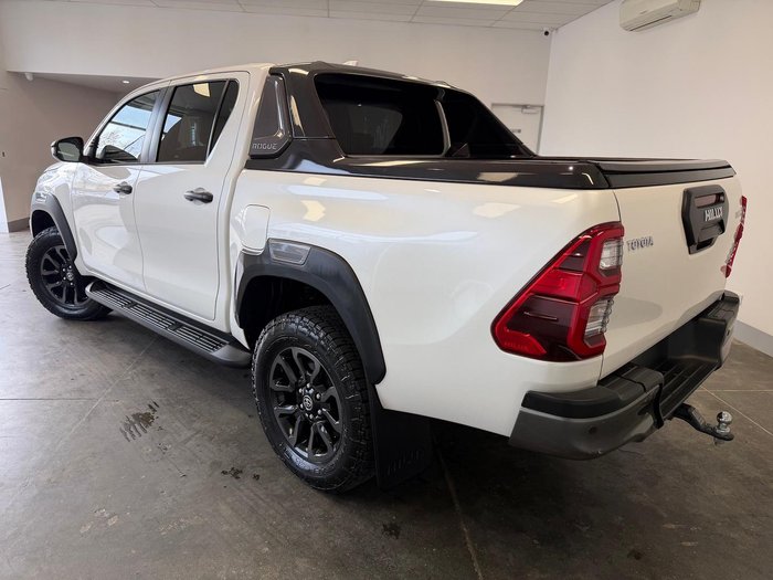 2021 Toyota Hilux Rogue