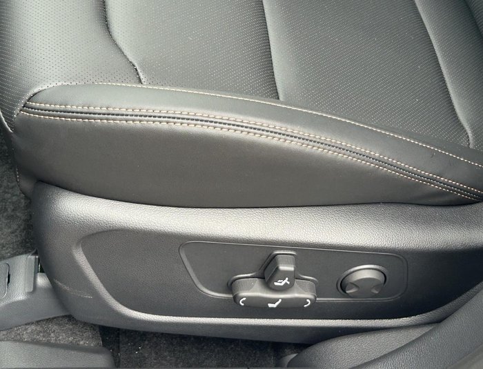 2026 KGM Musso EV AWD