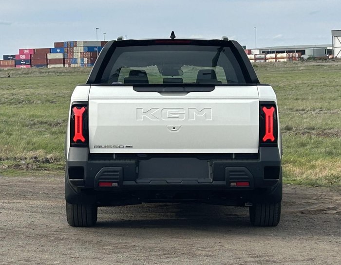 2026 KGM Musso EV AWD