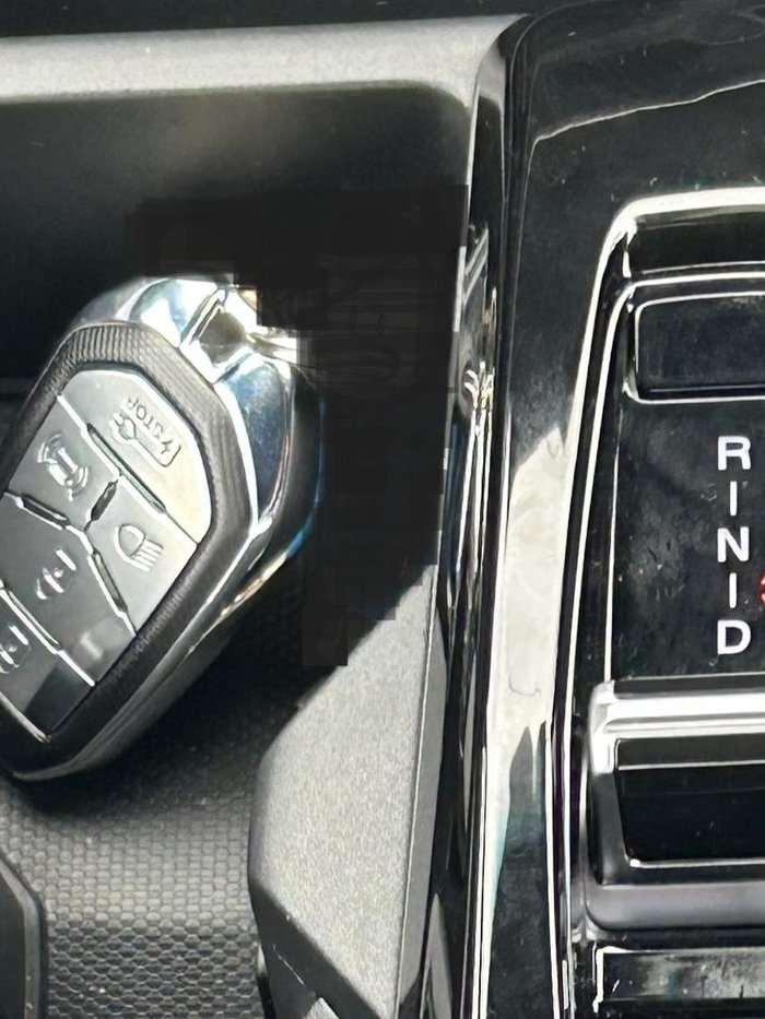 2026 KGM Musso EV AWD
