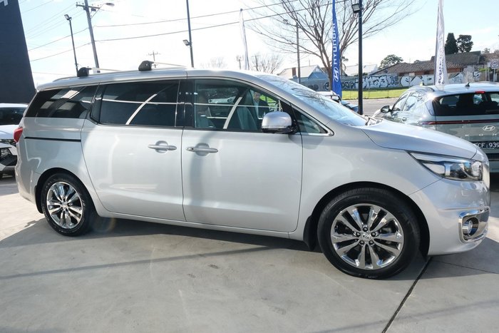 2015 Kia Carnival Platinum