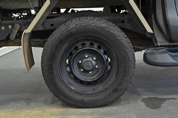 2016 Toyota Hilux SR