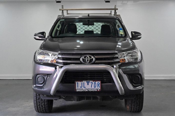 2016 Toyota Hilux SR