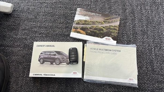 2018 Kia Carnival S