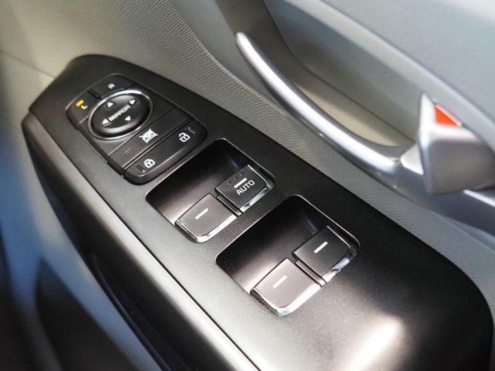 2018 Kia Carnival S