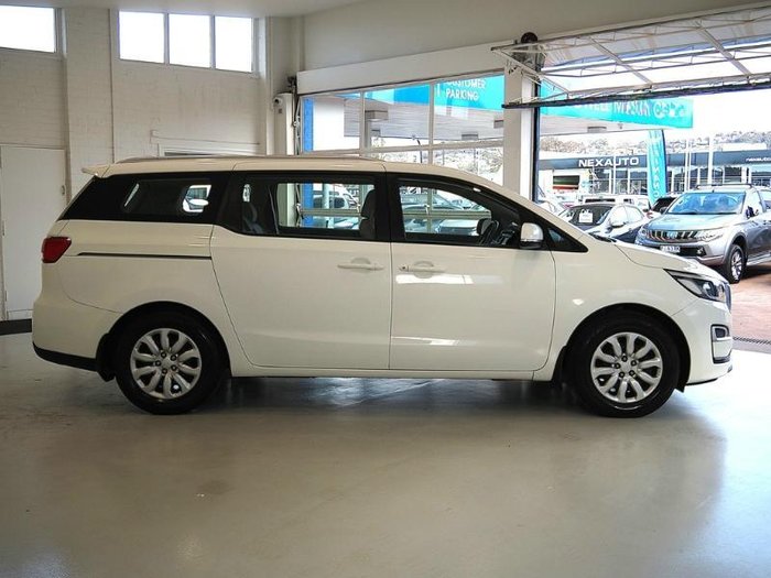 2018 Kia Carnival S