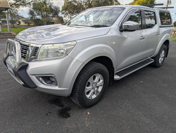 2015 Nissan Navara ST