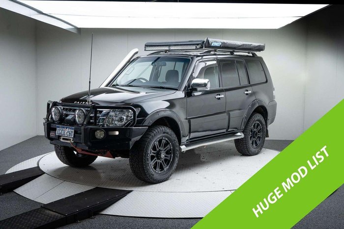 2016 Mitsubishi Pajero