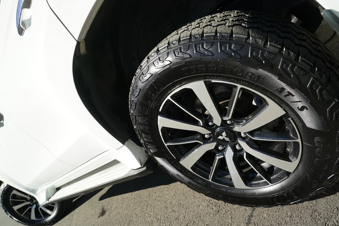 2019 Mitsubishi Pajero Sport