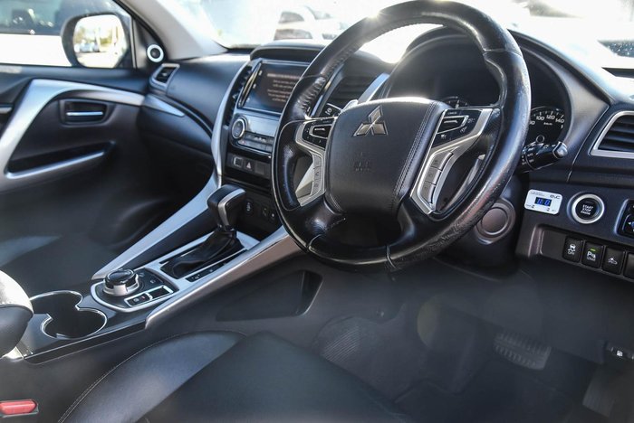 2017 Mitsubishi Pajero Sport Exceed
