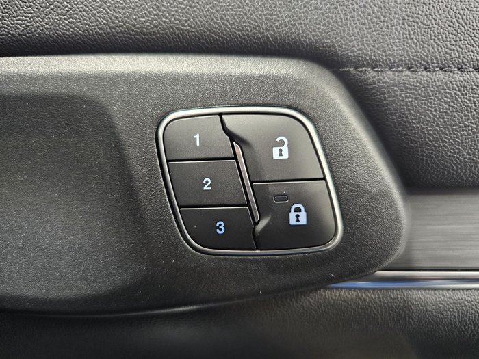2025 Ford Everest Sport