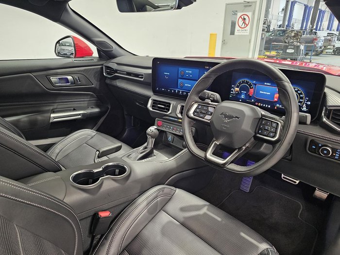 2025 Ford Mustang Ecoboost