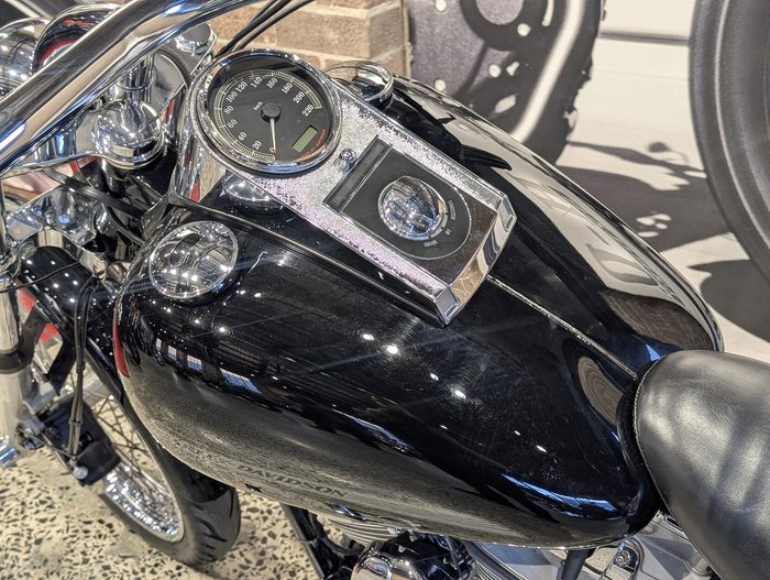 2011 Harley-Davidson Softail Standard 1584 EFI (FXSTI) Softail Black