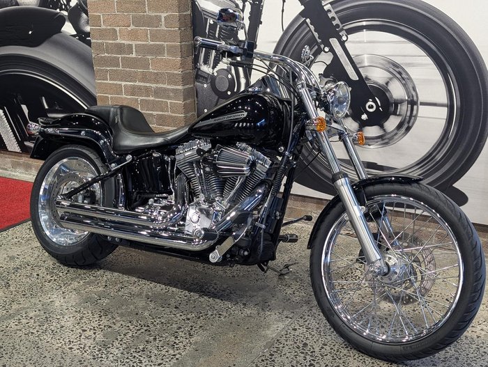 2011 Harley-Davidson Softail Standard 1584 EFI (FXSTI) Softail Black