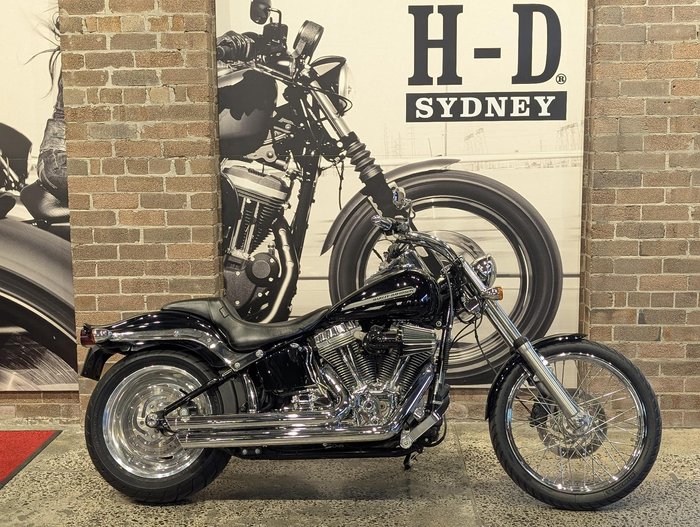 2011 Harley-Davidson Softail Standard 1584 EFI (FXSTI) Softail Black