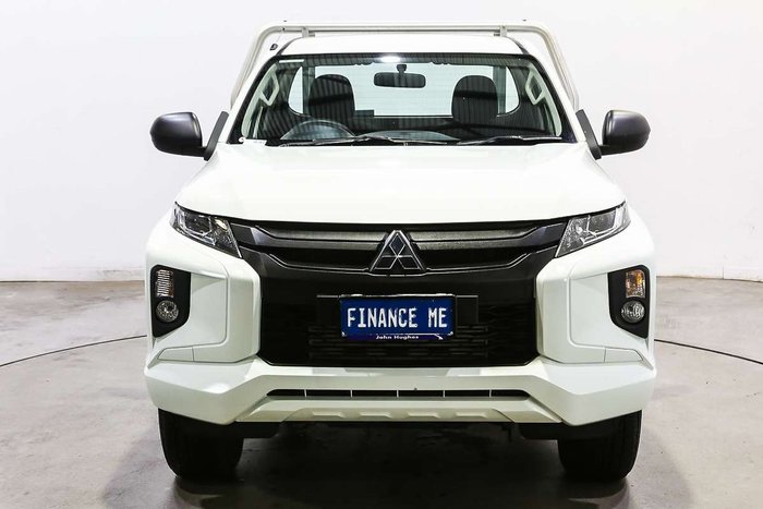 2024 Mitsubishi Triton GLX
