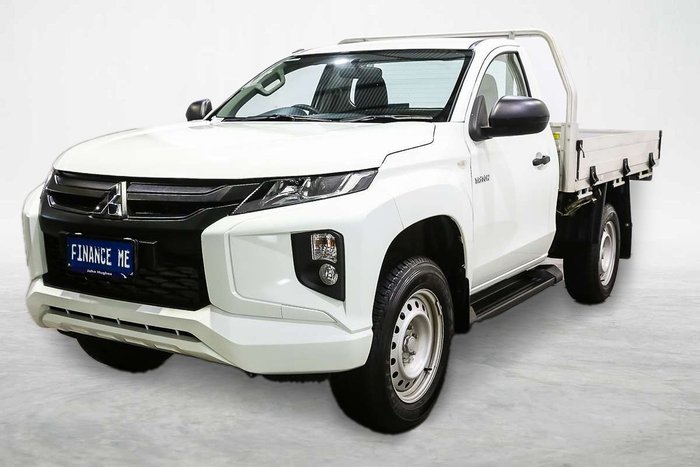 2024 Mitsubishi Triton GLX