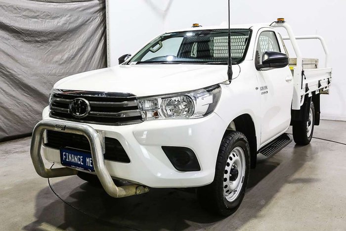 2022 Toyota Hilux SR