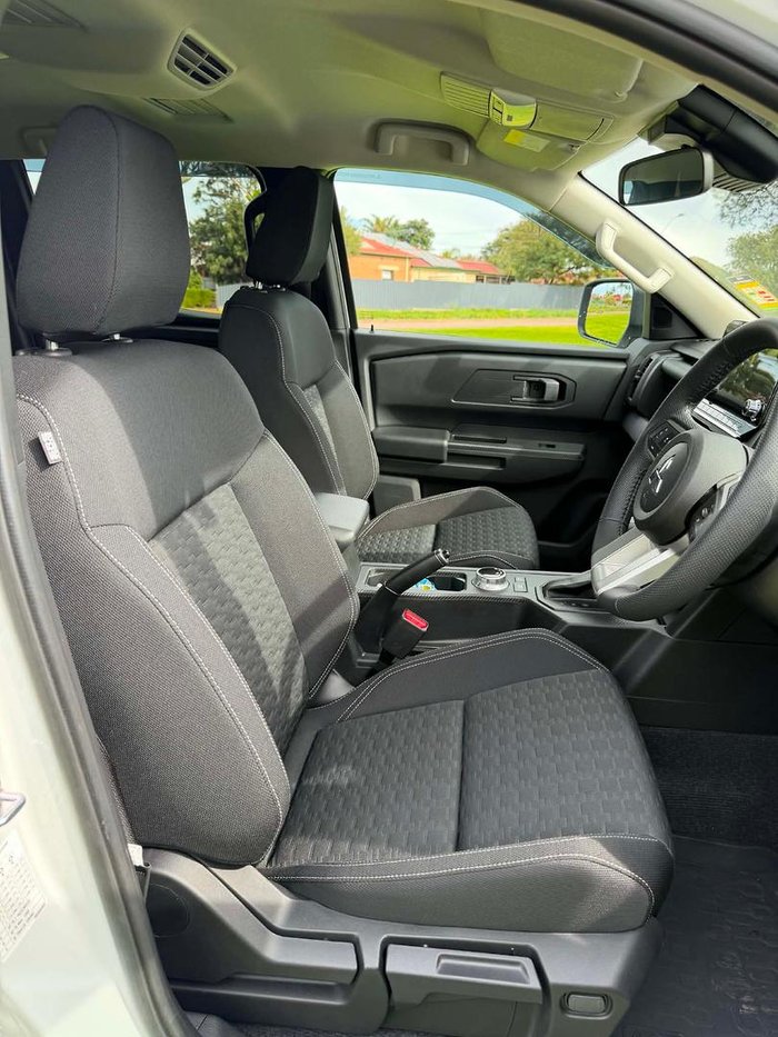 2025 Mitsubishi Triton GLX-R