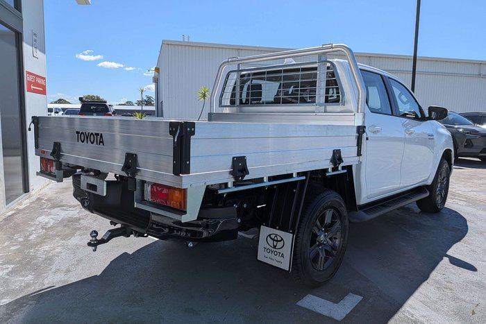 2025 Toyota Hilux