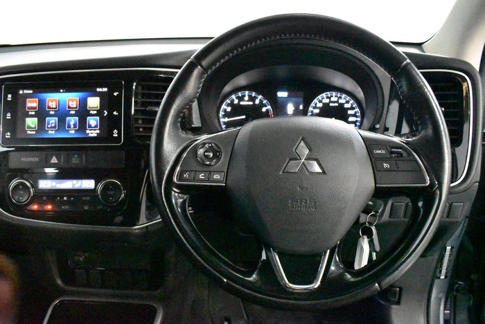 2017 Mitsubishi Outlander LS