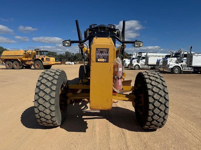 2018 Caterpillar 140M