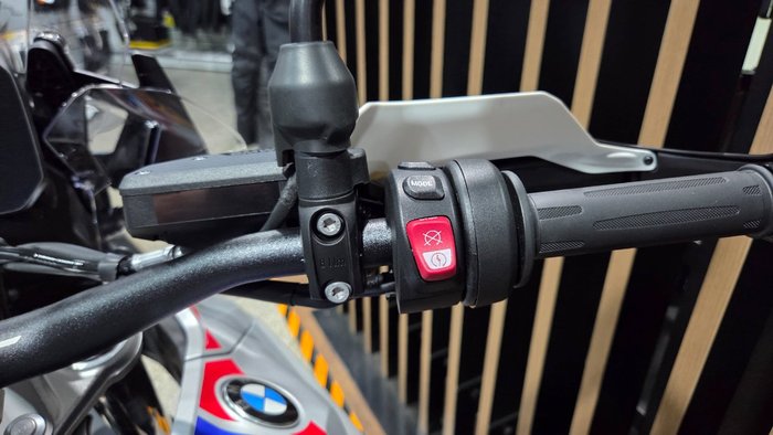 2026 BMW Motorrad R 1300 GS SILVER ICE