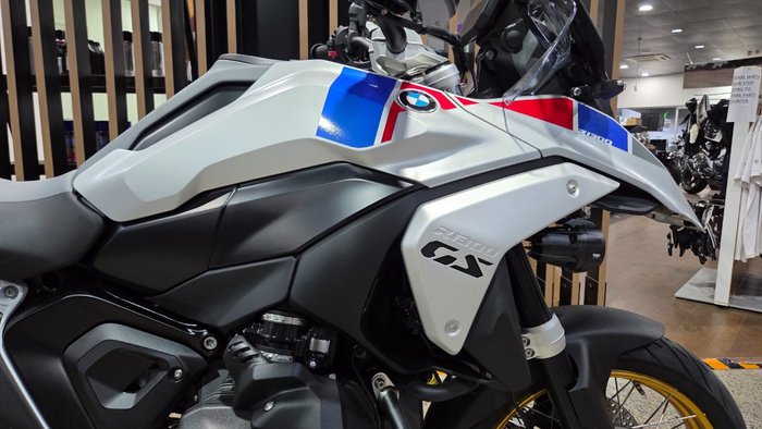 2026 BMW Motorrad R 1300 GS SILVER ICE
