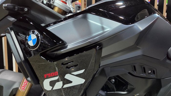 2026 BMW Motorrad F 900 GS Black