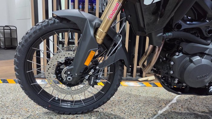 2026 BMW Motorrad F 900 GS Black