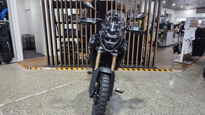 2026 BMW Motorrad F 900 GS Black