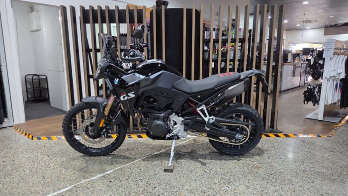 2026 BMW Motorrad F 900 GS Black