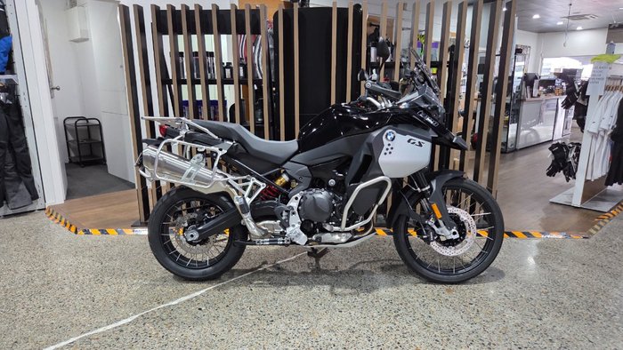 2026 BMW Motorrad F 900 GS ADVENTURE Black