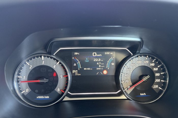 2022 Isuzu MU-X LS-T
