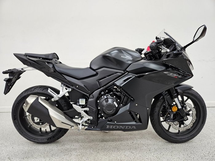 2026 Honda CBR500RA (ABS) LAMS Black