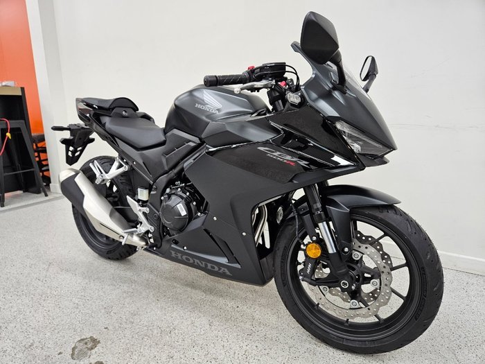 2026 Honda CBR500RA (ABS) LAMS Black