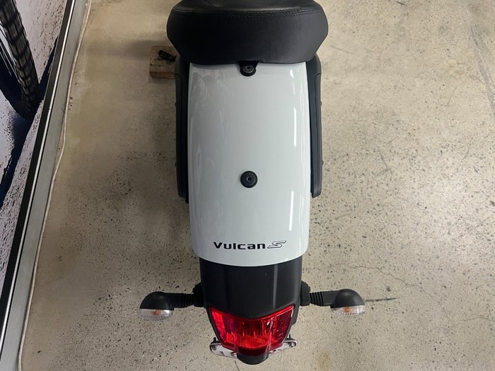2021 Kawasaki VULCAN S (EN650D LAMS) WHITE