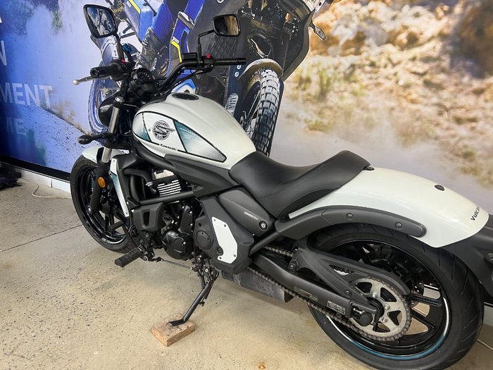2021 Kawasaki VULCAN S (EN650D LAMS) WHITE
