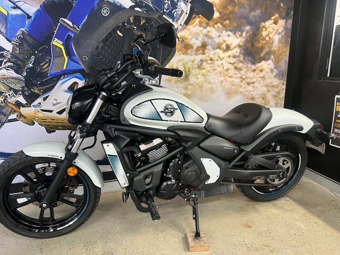 2021 Kawasaki VULCAN S (EN650D LAMS) WHITE