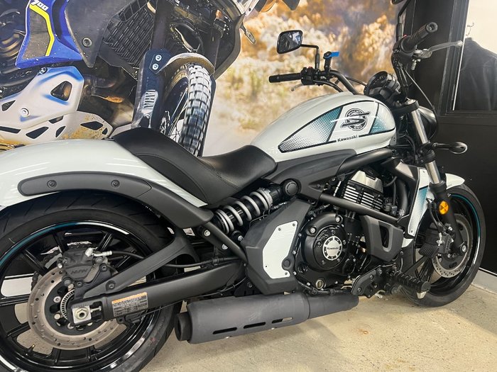 2021 Kawasaki VULCAN S (EN650D LAMS) WHITE